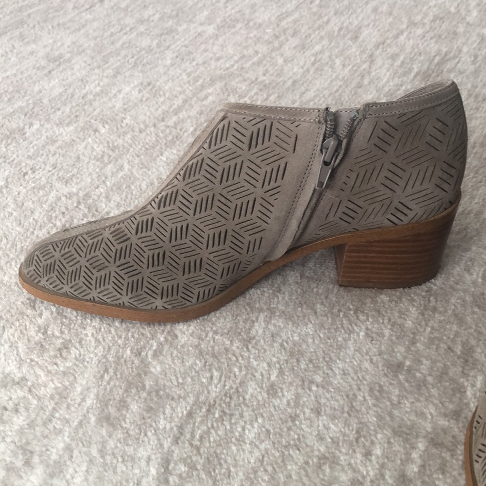 1.State boots - Picture 2 of 7